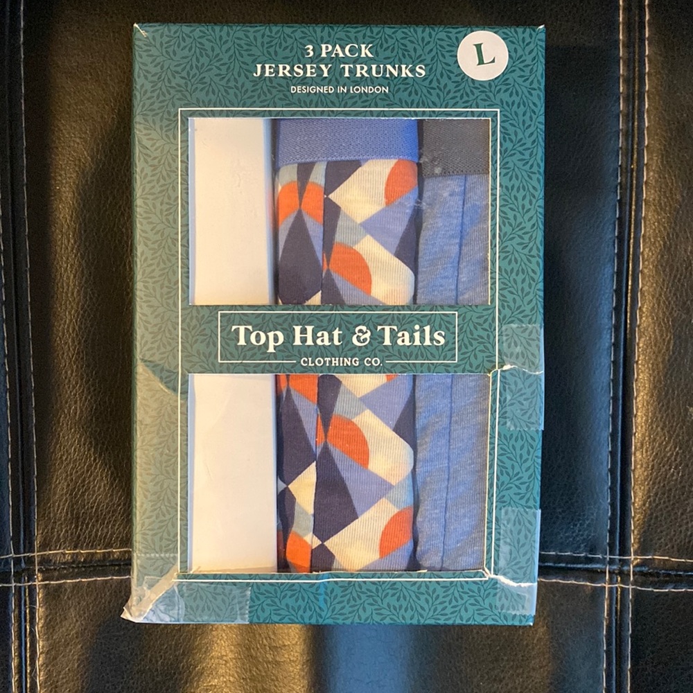 Brand new men’s 3 pack Top Hat and Trails large boxer briefs